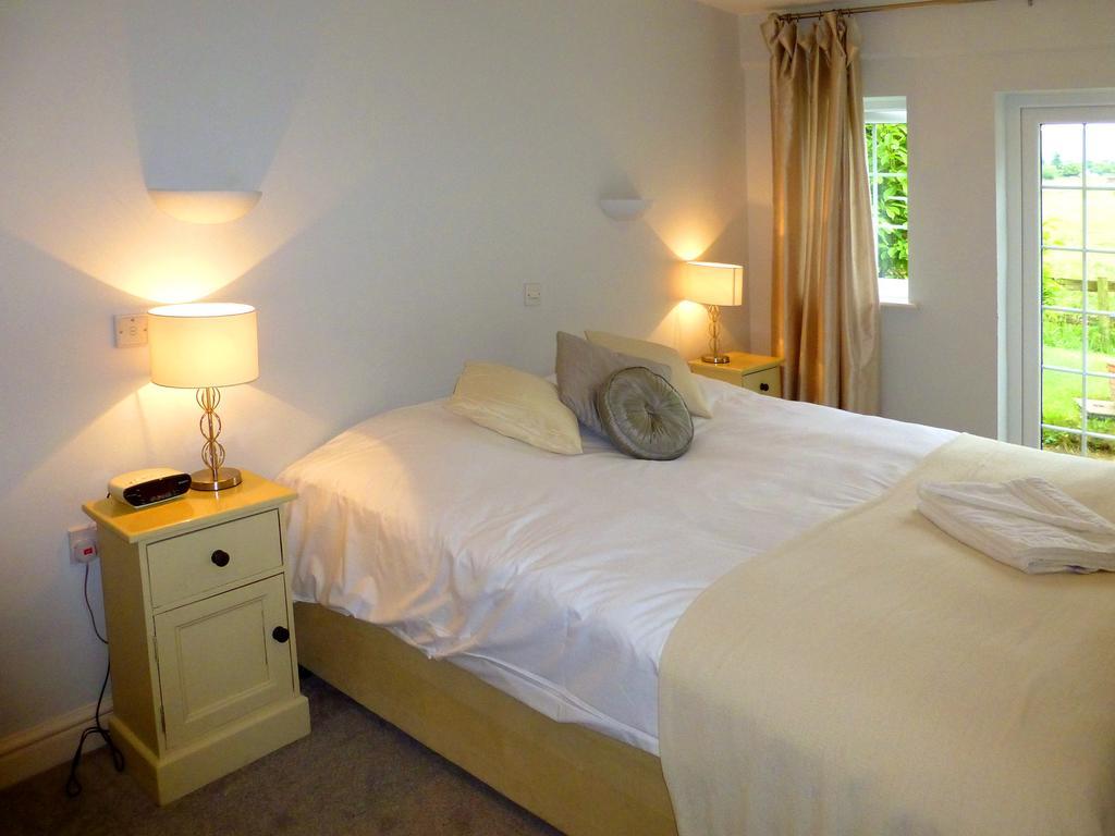 The Peacock Country Inn Chinnor Εξωτερικό φωτογραφία