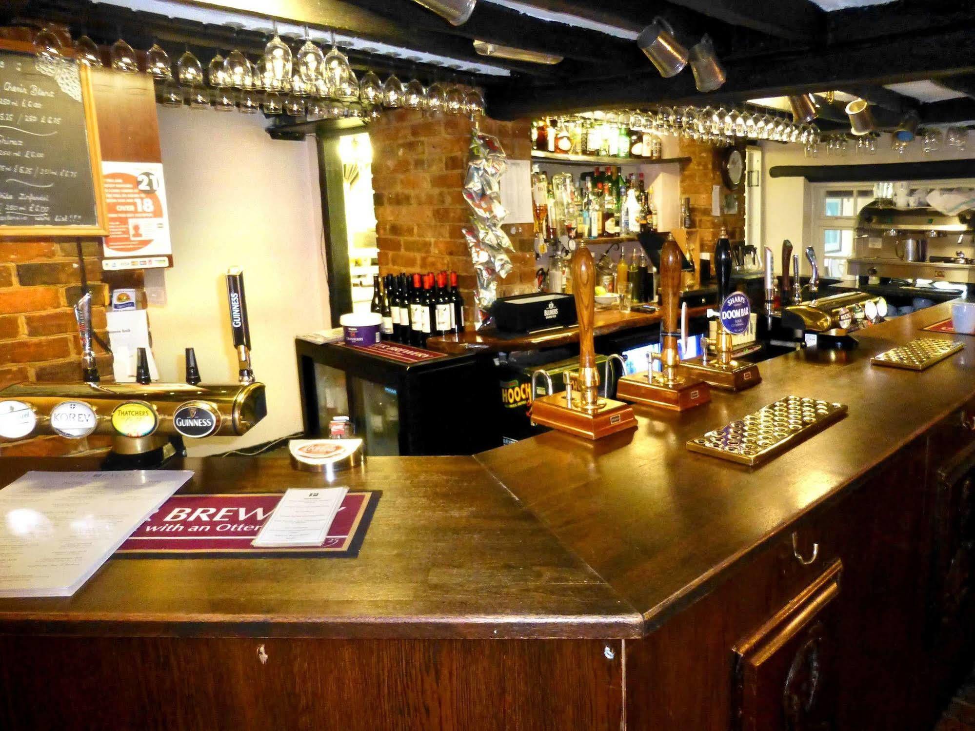 The Peacock Country Inn Chinnor Εξωτερικό φωτογραφία