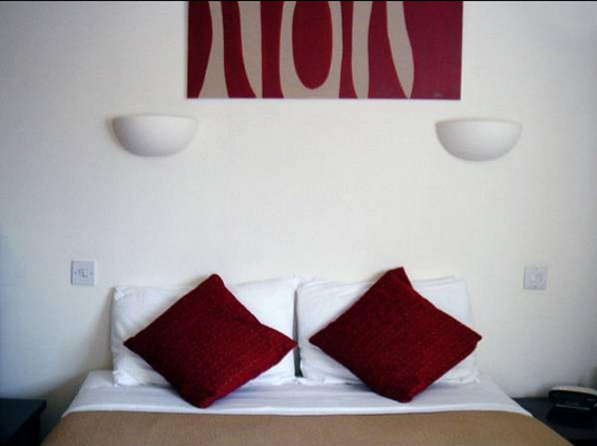 The Peacock Country Inn Chinnor Εξωτερικό φωτογραφία