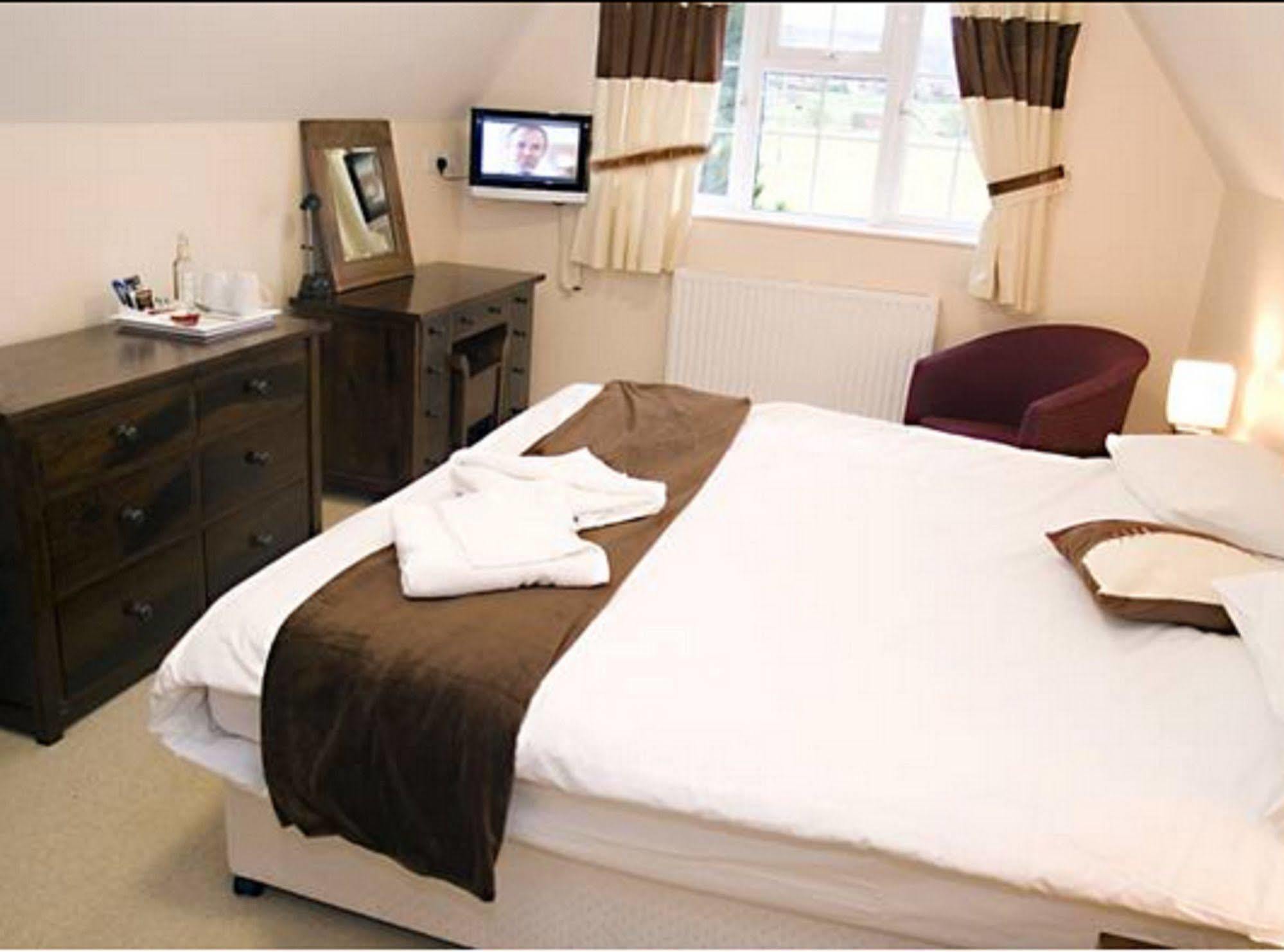The Peacock Country Inn Chinnor Εξωτερικό φωτογραφία